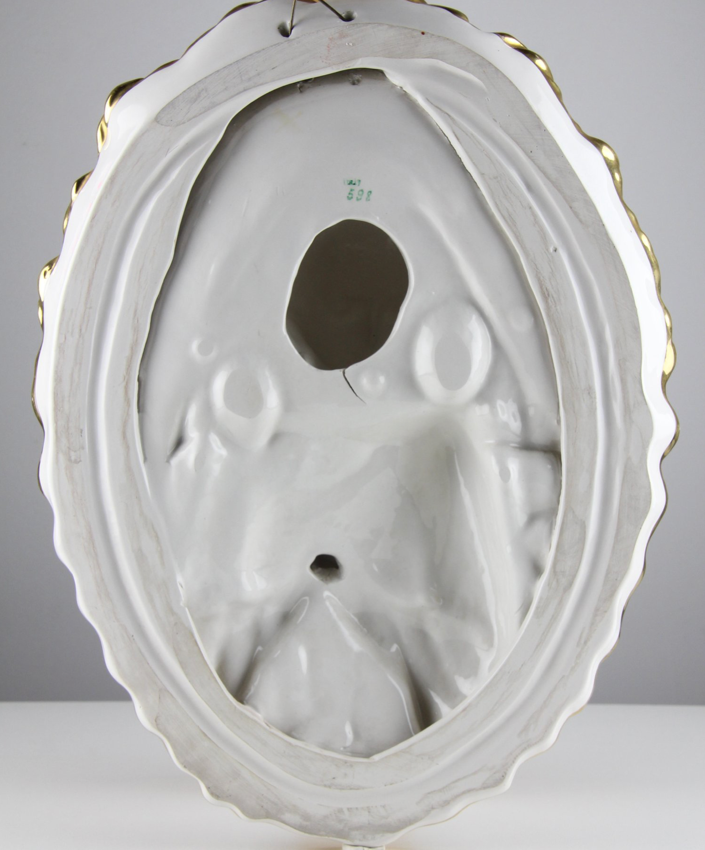 Madona Orante – Vierge murale en porcelaine