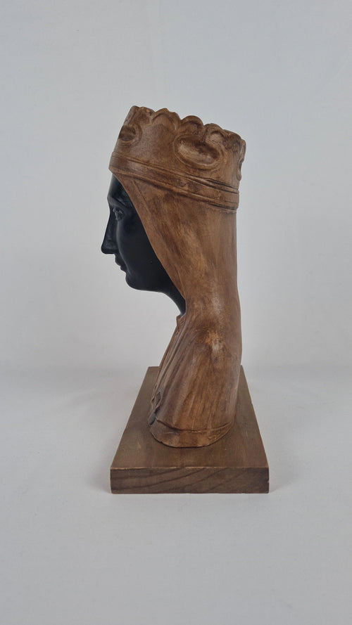 Buste de la Vierge de Montserrat– Terre cuite patinée, sur base en bois