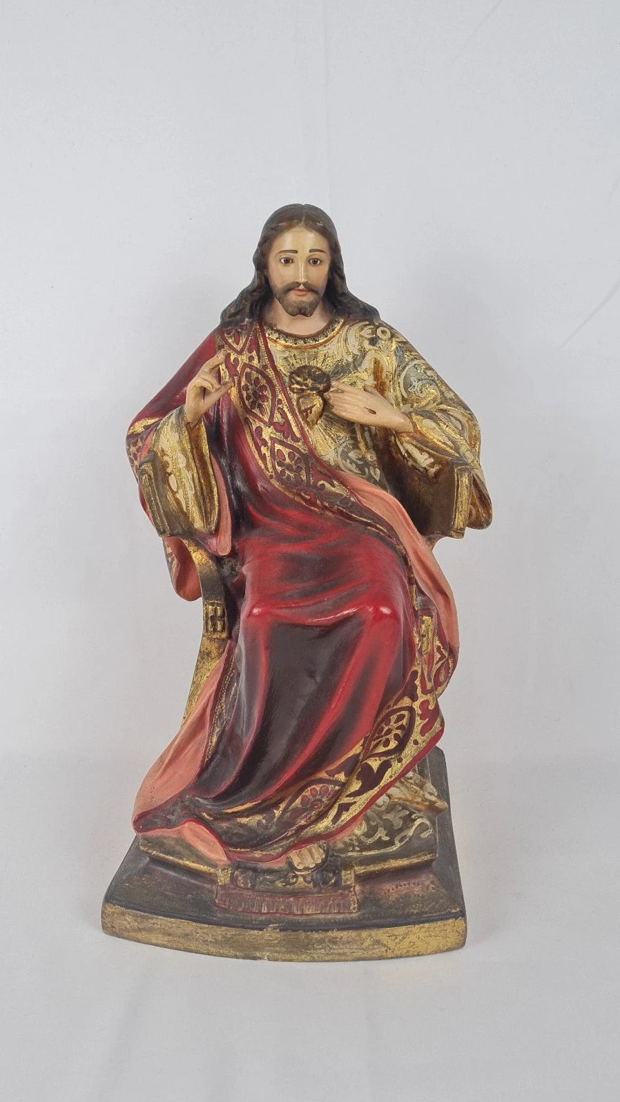 Statue du Christ en Majesté au Sacré-Cœur